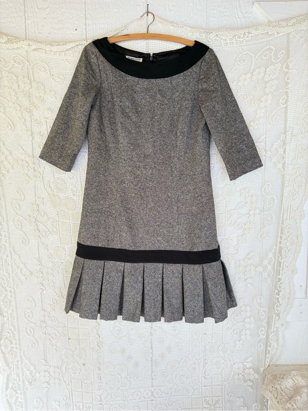 Vintage 70s Pendleton Gray Wool and Silk Sheath Dress size 10